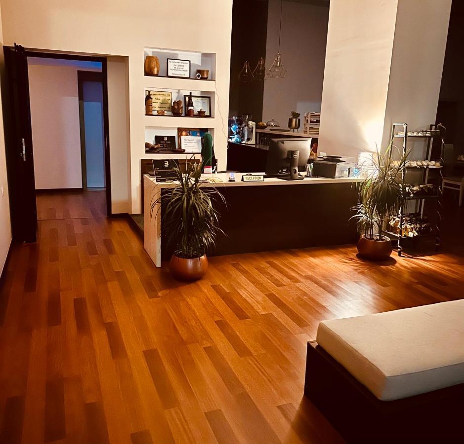 3B Suites Boutique Hotel Саранда Экстерьер фото