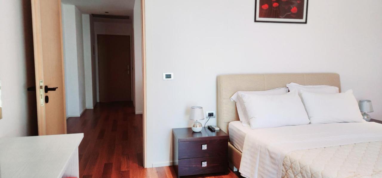 3B Suites Boutique Hotel Саранда Экстерьер фото