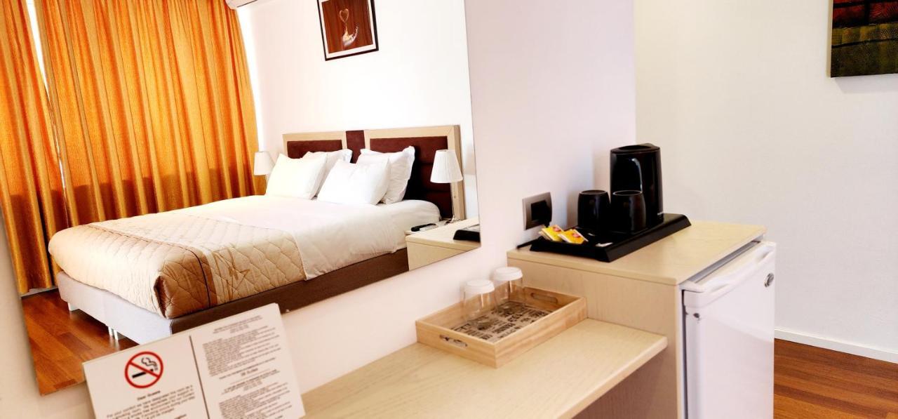 3B Suites Boutique Hotel Саранда Экстерьер фото